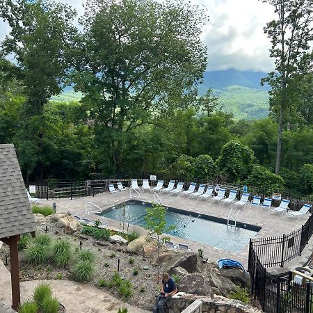 Happy Trails - Cobbly Nob Resort Home Gatlinburg Exterior foto